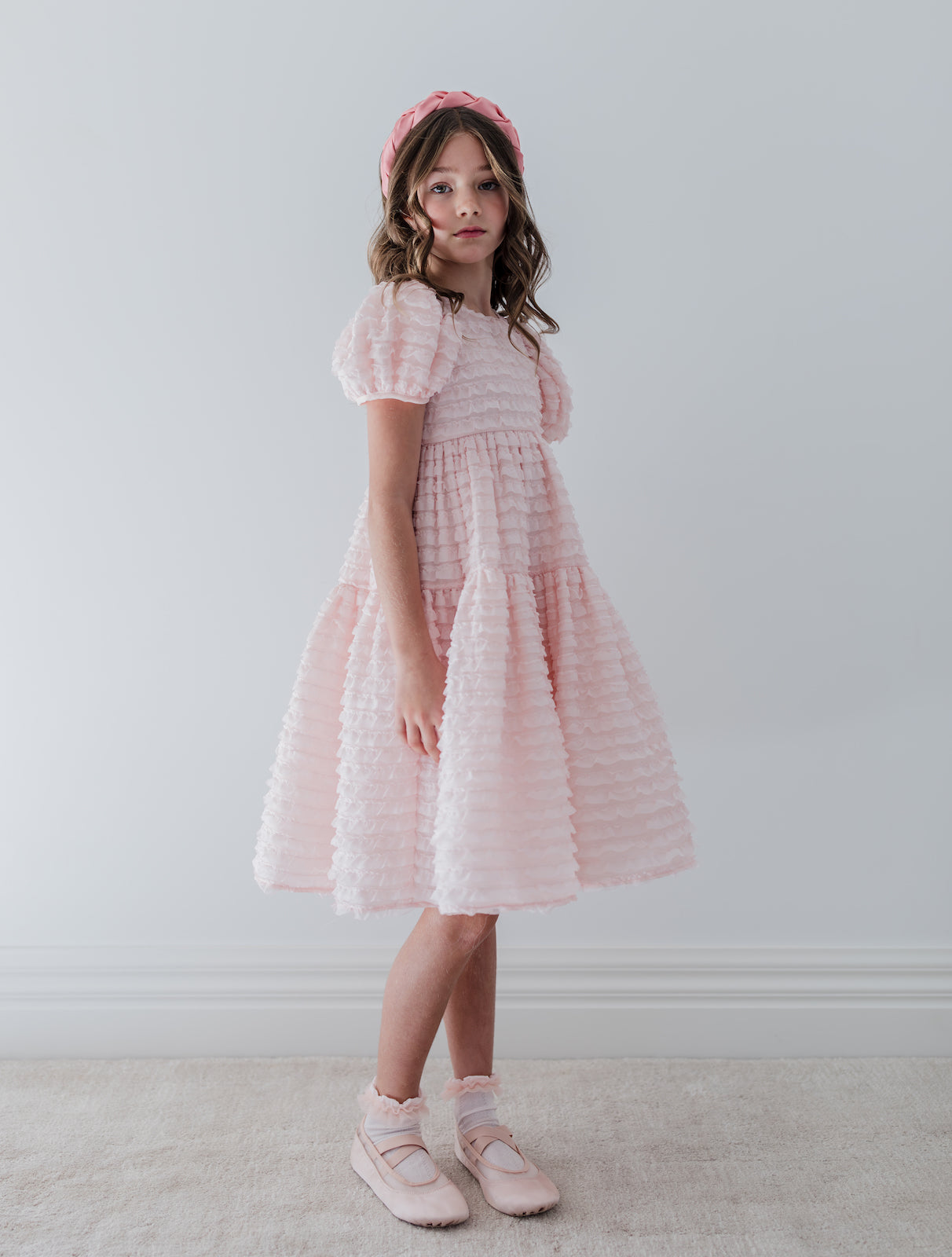 Short Sleeve Frilly Ribbon Dress