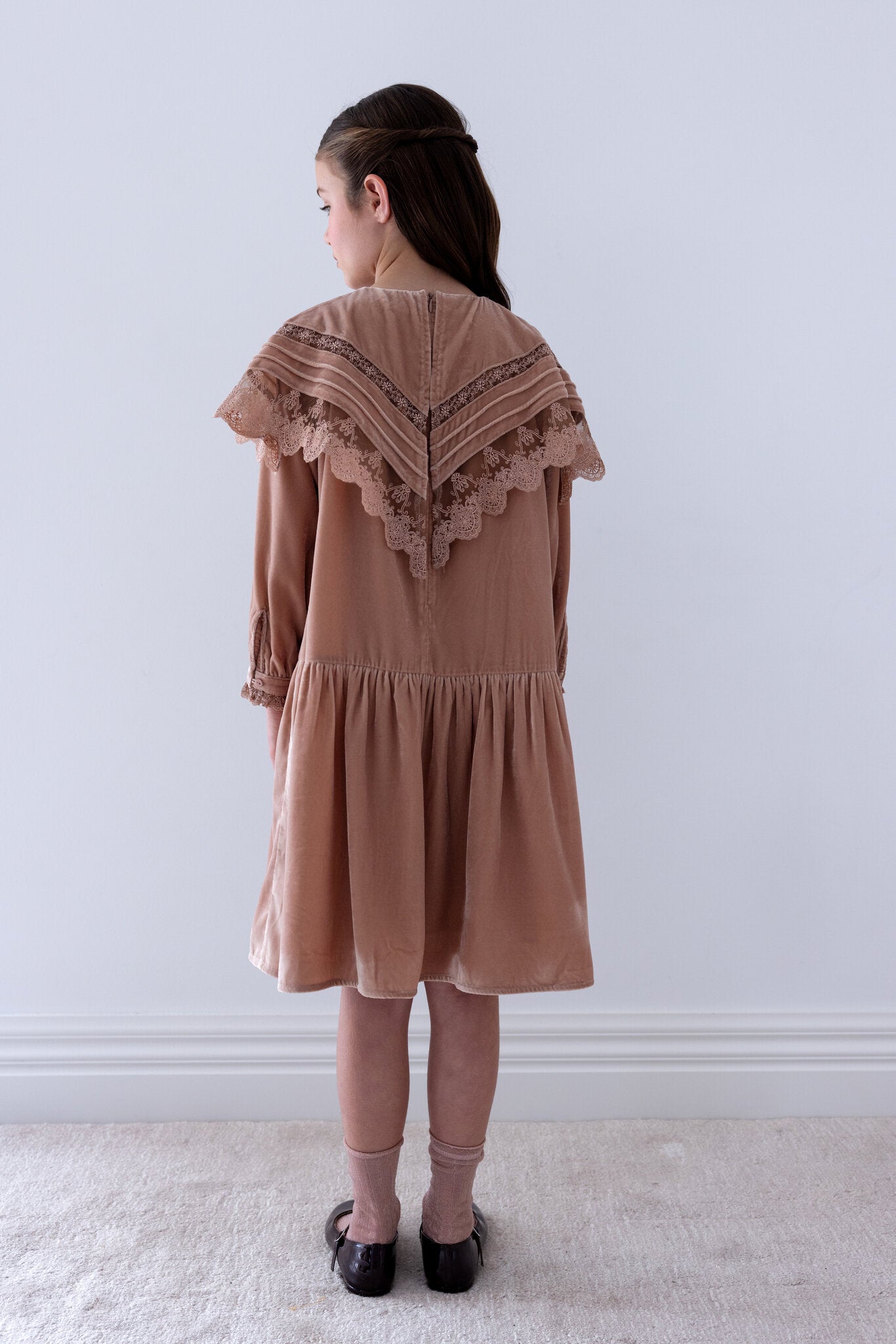 Lace Collar Velvet Smock Dress