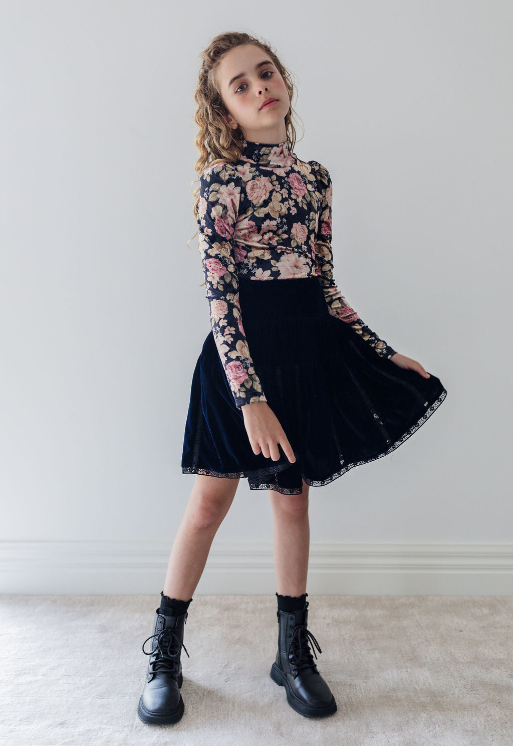 Vertical Lace Velvet Skirt