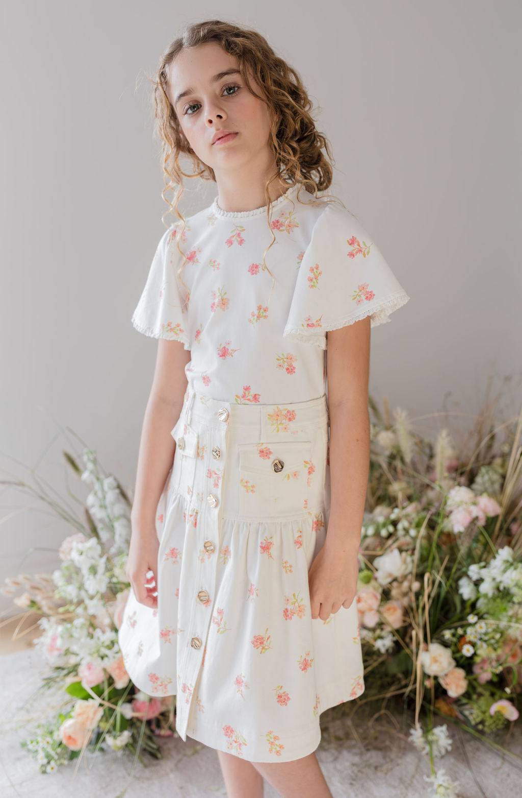Flutter Sleeve Printed Jersey Tee with Lace Trim