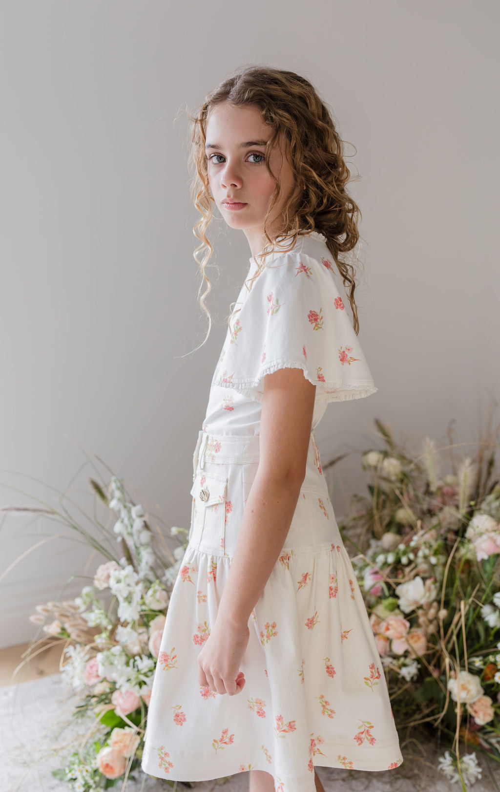 Flutter Sleeve Printed Jersey Tee with Lace Trim