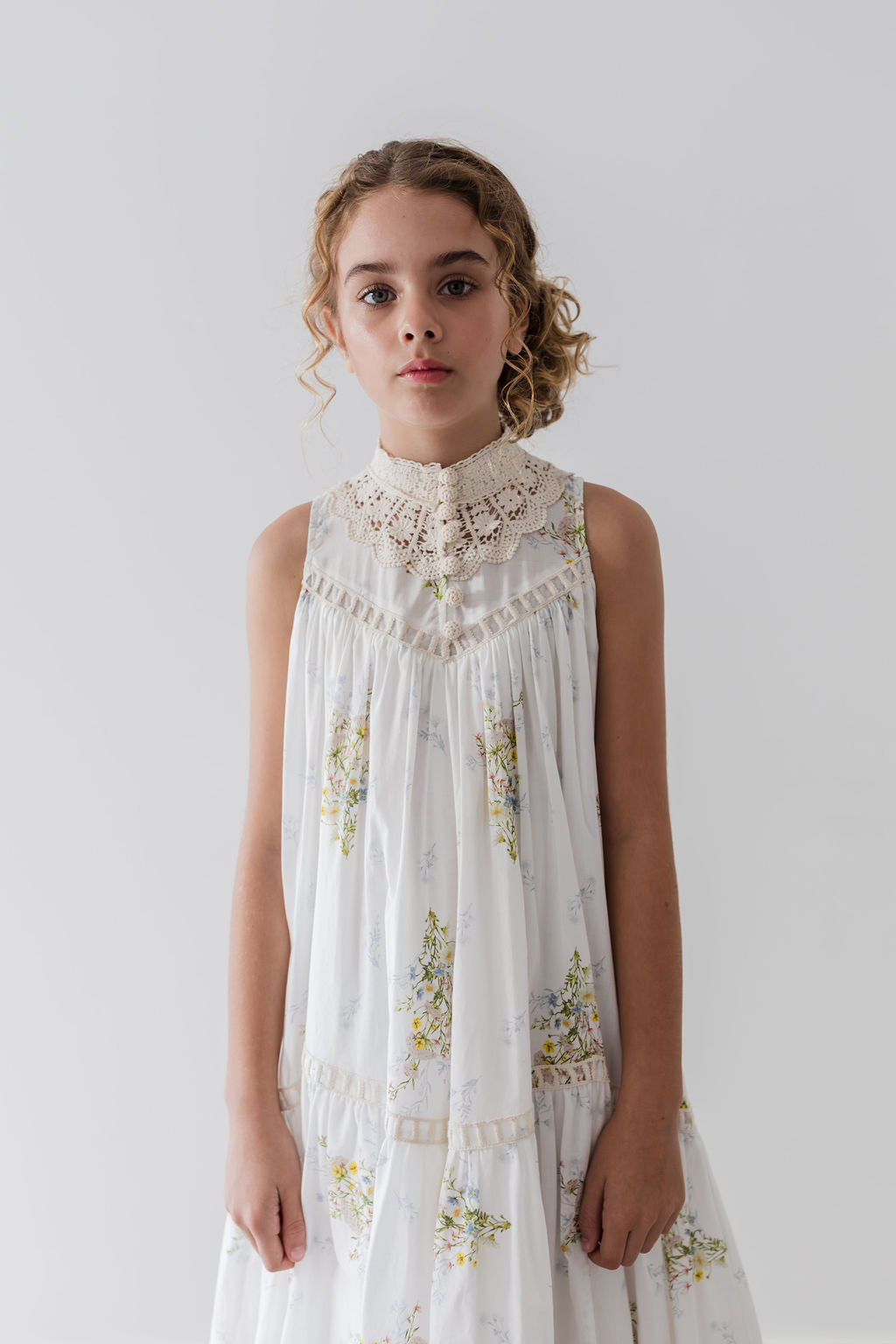 Doily Applique Voile Sleeveless Dress
