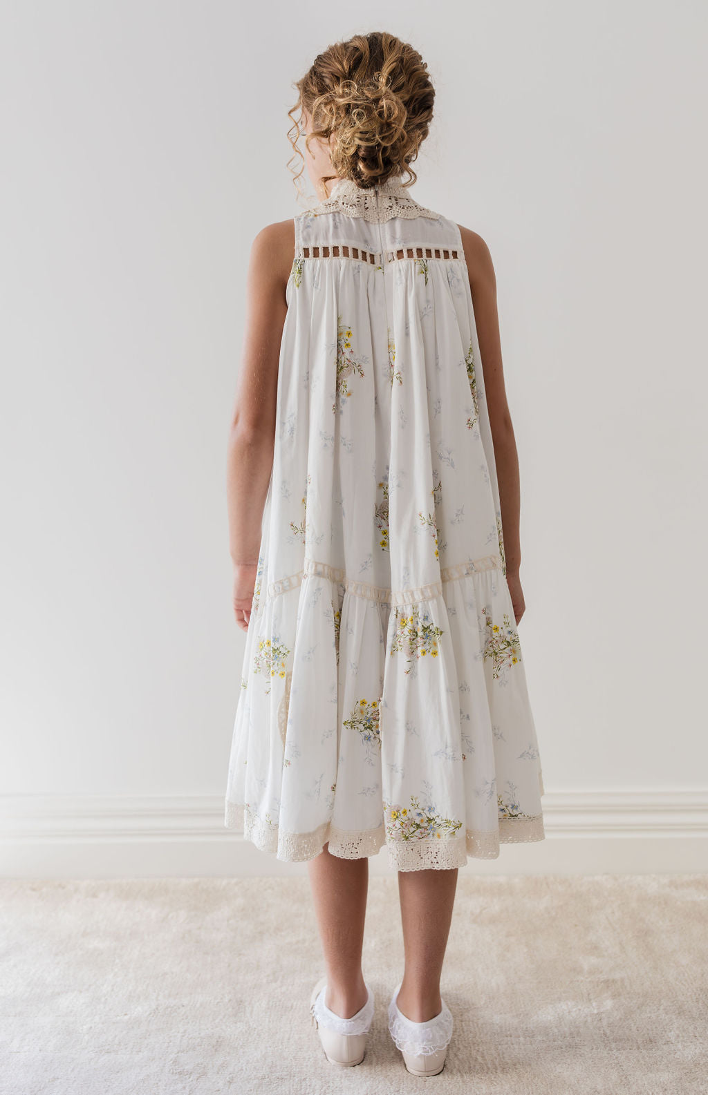 Doily Applique Voile Sleeveless Dress