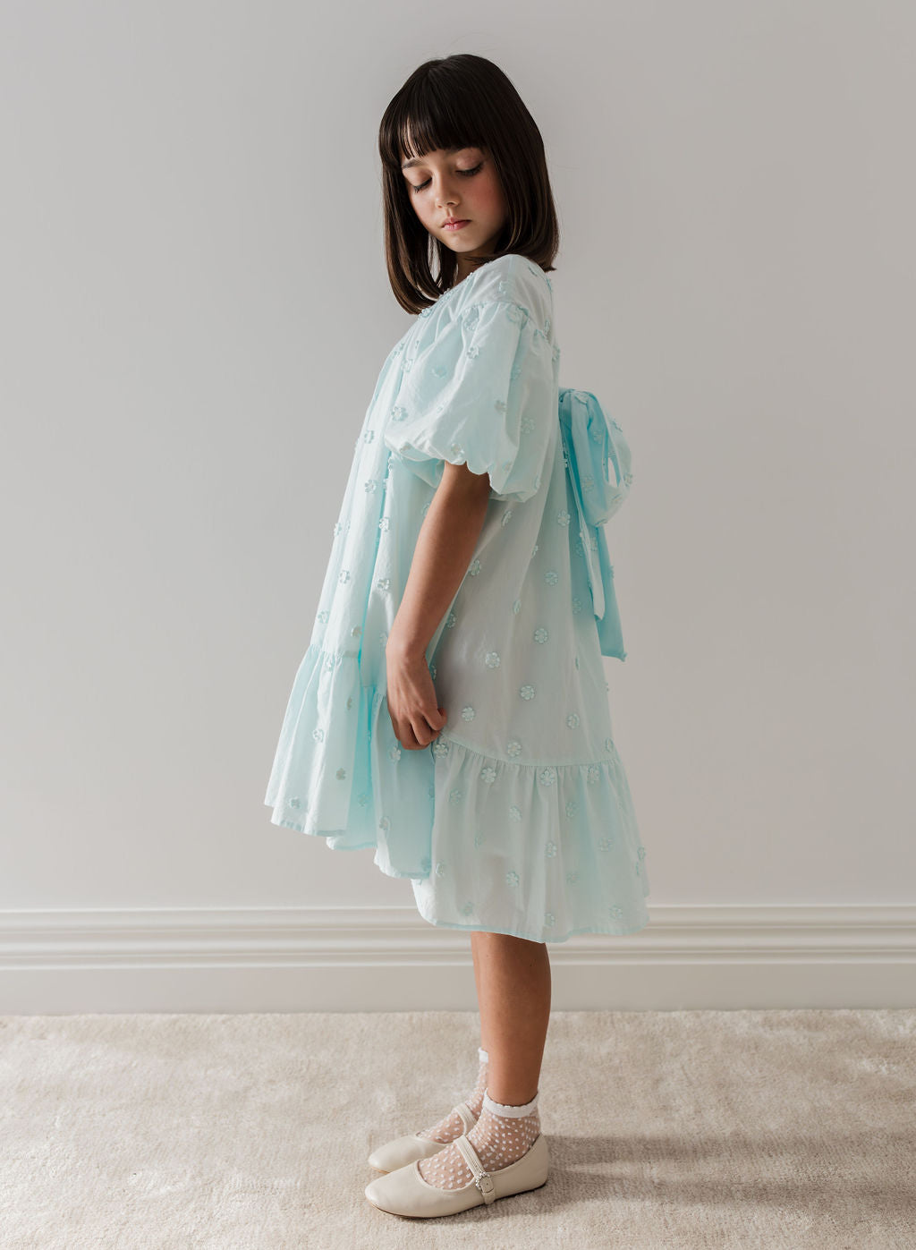 Daisy Applique Dress With Bow