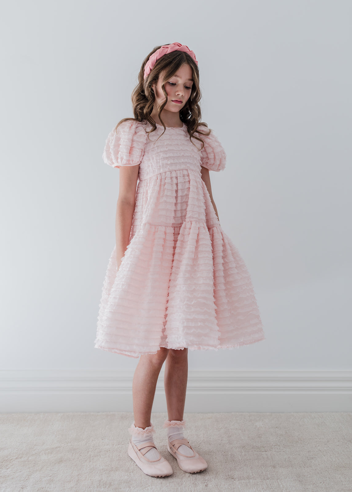 Short Sleeve Frilly Ribbon Dress