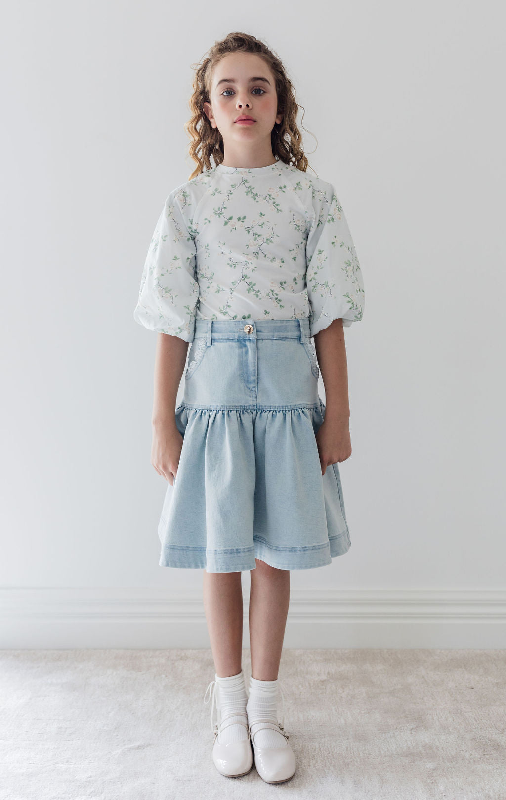 Peep Lace Trim Denim Skirt